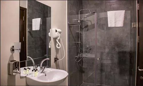 هتل لجند بیزینس باتومی